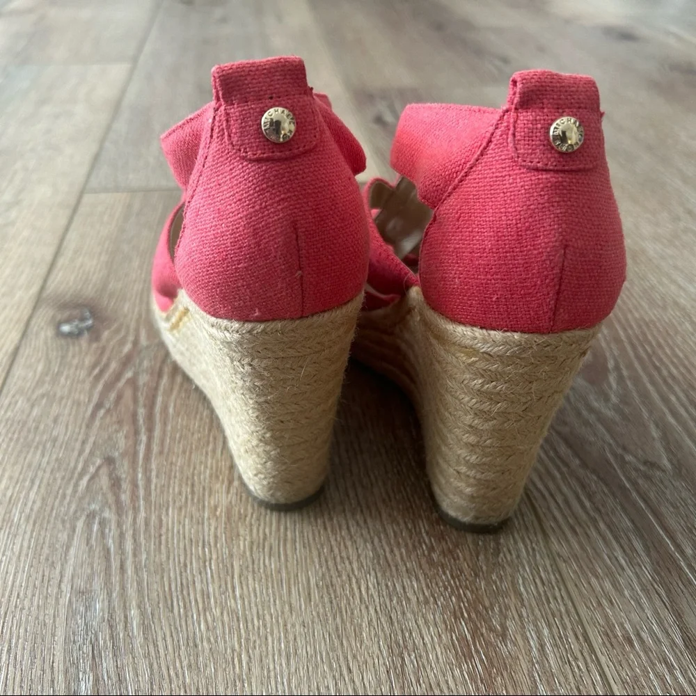 MICHAEL Michael Kors Wedges with Gold Zipper - Picture 3 of 10